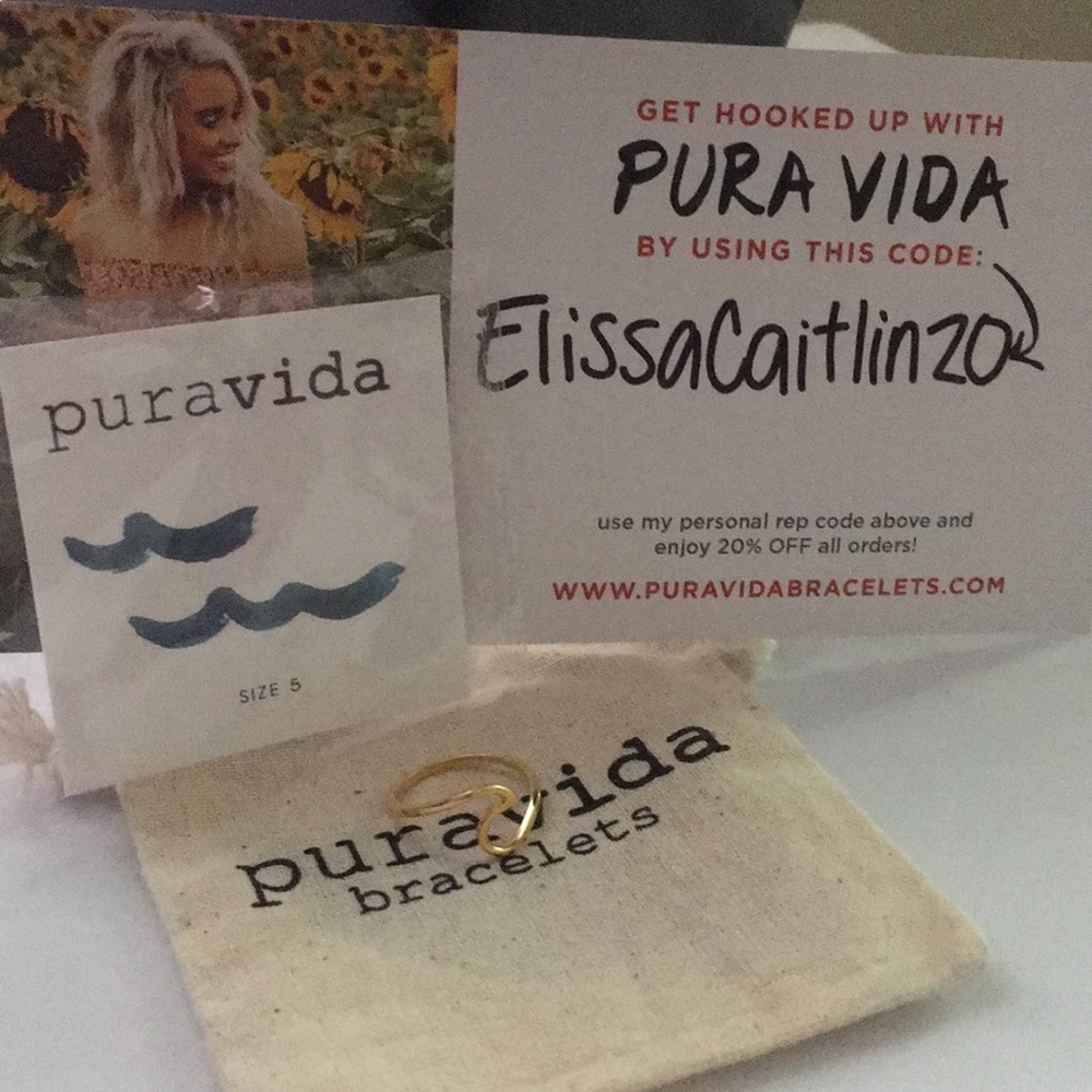 Pura Vida Gold Wave Ring